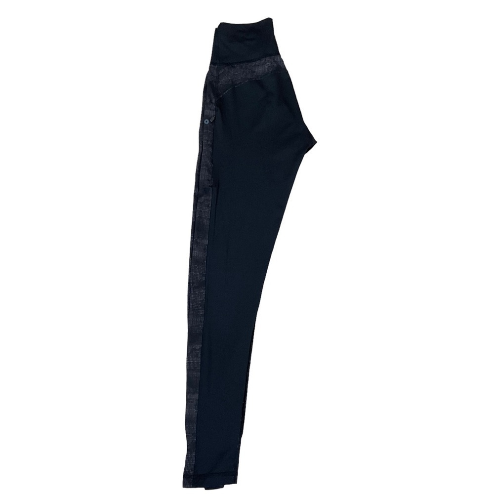 Adidas High Rise Black with heathered camo Leggings size Small - Picture 10 of 15